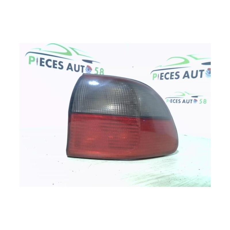 Feu arriere principal droit (feux) OPEL 2.5 TD 130 d’occasion