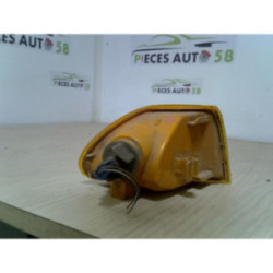 Optique avant secondaire gauche (feux)(clignotant) OPEL 1.7 TD 80 8V d’occasion