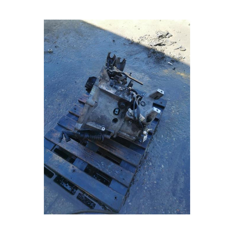 Boite de vitesses PEUGEOT 407 PHASE 1 d’occasion