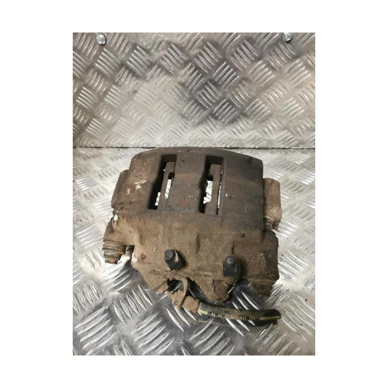 Etrier avant droit (freinage) RENAULT  d’occasion
