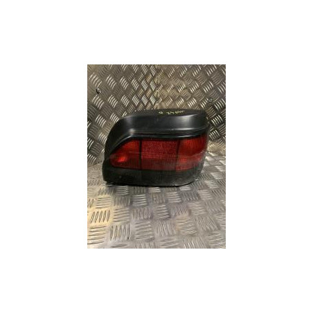 Feu arriere principal droit (feux) RENAULT CLIO 1 PHASE 1 d’occasion
