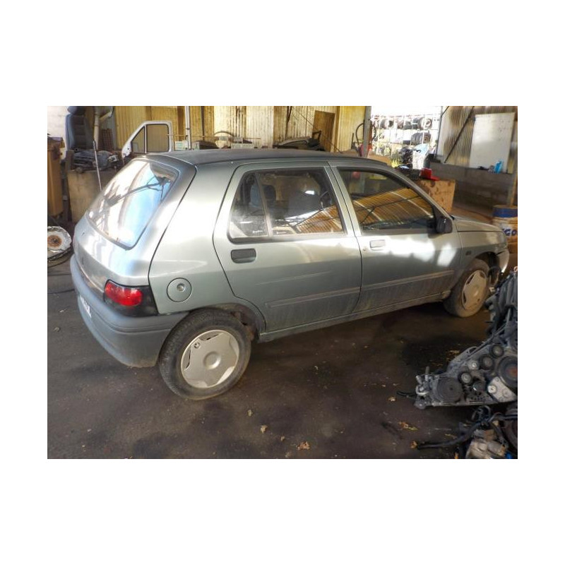 Platine feu arriere gauche RENAULT CLIO 1 PHASE 1 d’occasion
