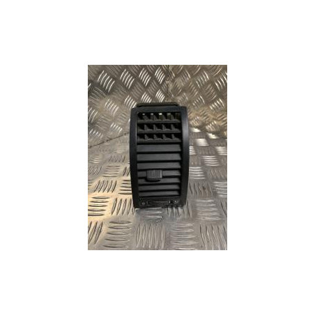 Aerateur tableau de bord avant gauche VOLKSWAGEN POLO 4 PHASE 1 d’occasion