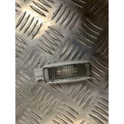 Eclairage de plafonnier VOLKSWAGEN POLO 4 PHASE 1 d’occasion