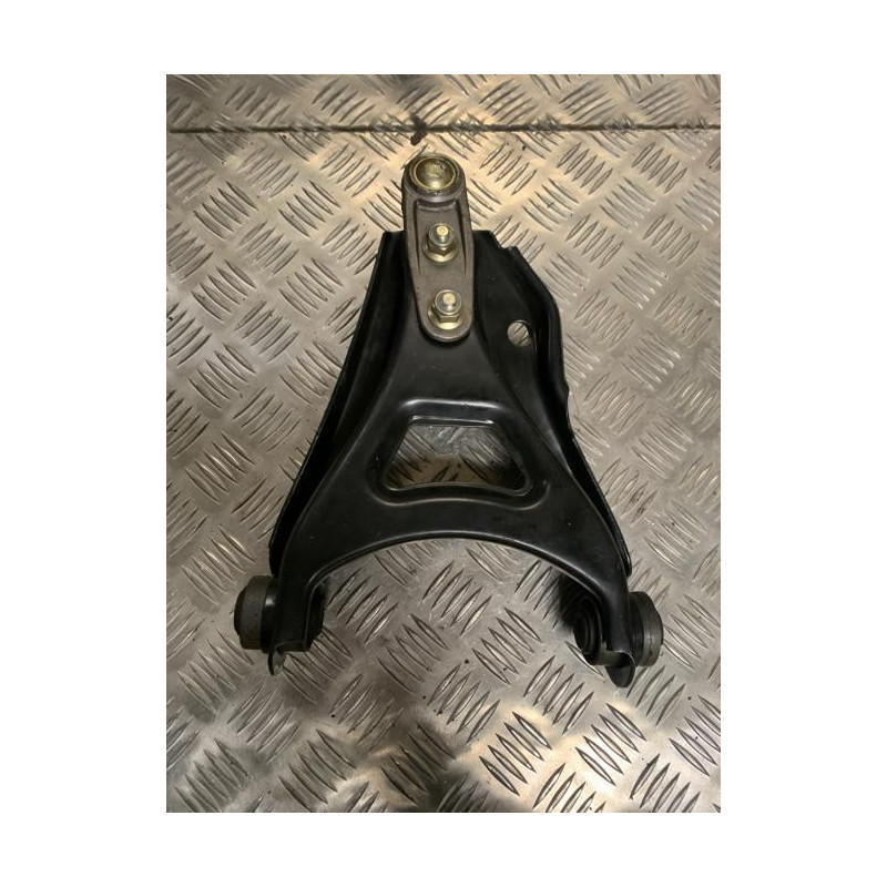 Triangle avant gauche RENAULT CLIO 2 PHASE 1 d’occasion