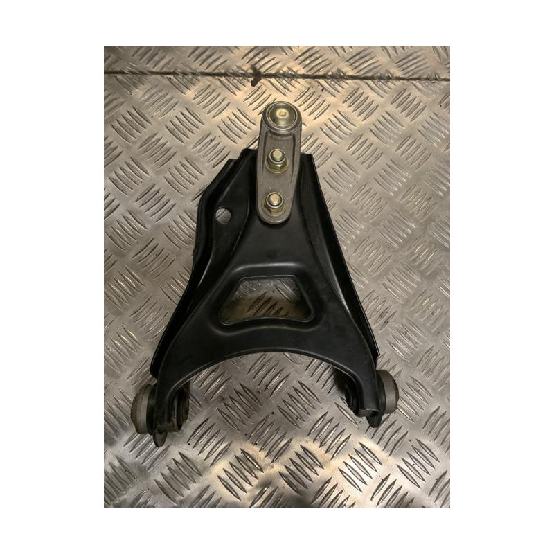 Triangle avant droit RENAULT CLIO 2 PHASE 1 d’occasion