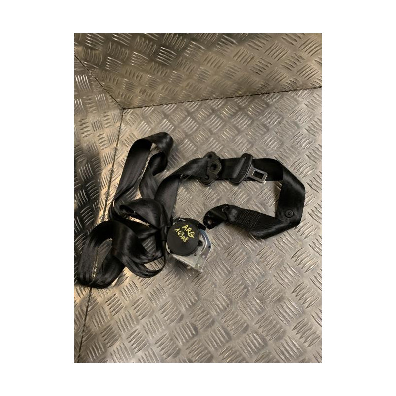 Ceinture arriere gauche VOLKSWAGEN POLO 4 PHASE 1 d’occasion