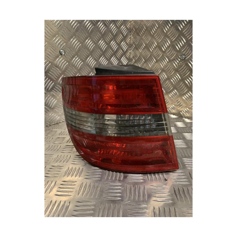 Feu arriere principal gauche (feux) MERCEDES CLASSE B 245 PHASE 2 d’occasion