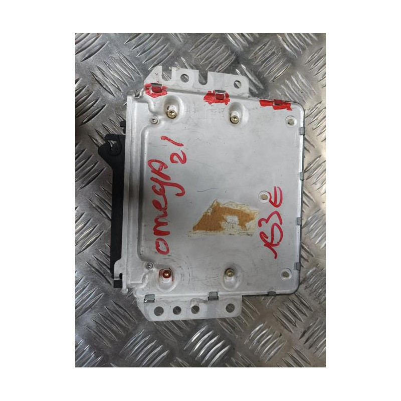 Calculateur moteur OPEL OMEGA B PHASE 1 d’occasion