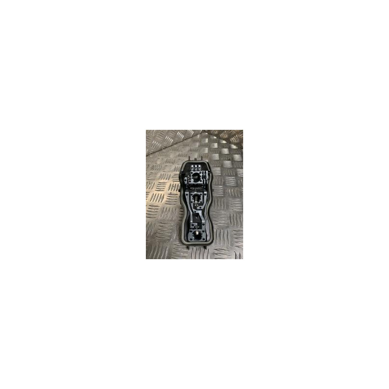 Platine feu arriere droit RENAULT SCENIC 2 PHASE 2 d’occasion