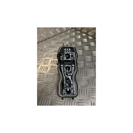 Platine feu arriere droit RENAULT SCENIC 2 PHASE 2 d’occasion