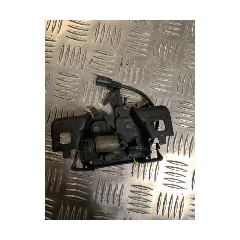 Serrure de capot RENAULT CLIO 4 PHASE 2 d’occasion