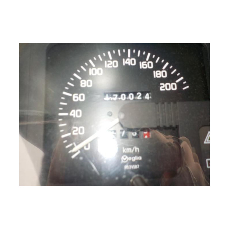 Leve vitre mecanique avant gauche RENAULT CLIO 1 PHASE 1 d’occasion