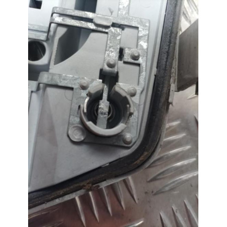 Platine feu arriere droit VOLKSWAGEN POLO 4 PHASE 1 d’occasion