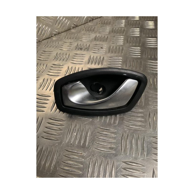 Poignee interieur arriere gauche RENAULT SCENIC 3 PHASE 1 d’occasion