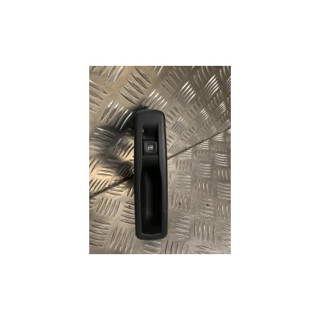 Interrupteur de leve vitre arriere gauche RENAULT SCENIC 3 PHASE 1 d’occasion