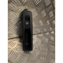 Interrupteur de leve vitre arriere droit RENAULT SCENIC 3 PHASE 1 d’occasion