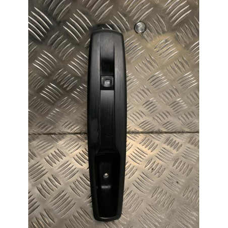 Interrupteur de leve vitre avant droit RENAULT SCENIC 3 PHASE 1 d’occasion