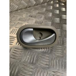 Poignee interieur avant gauche RENAULT MODUS PHASE 2 d’occasion