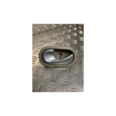 Poignee interieur avant gauche RENAULT MODUS PHASE 2 d’occasion