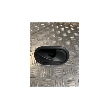 Poignee interieur avant droit RENAULT SCENIC 2 PHASE 1 d’occasion