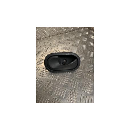 Poignee interieur arriere gauche RENAULT SCENIC 2 PHASE 1 d’occasion