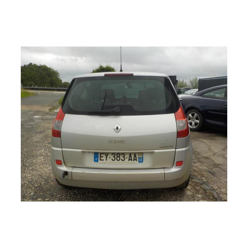 Poignee interieur avant droit RENAULT SCENIC 2 PHASE 2 d’occasion