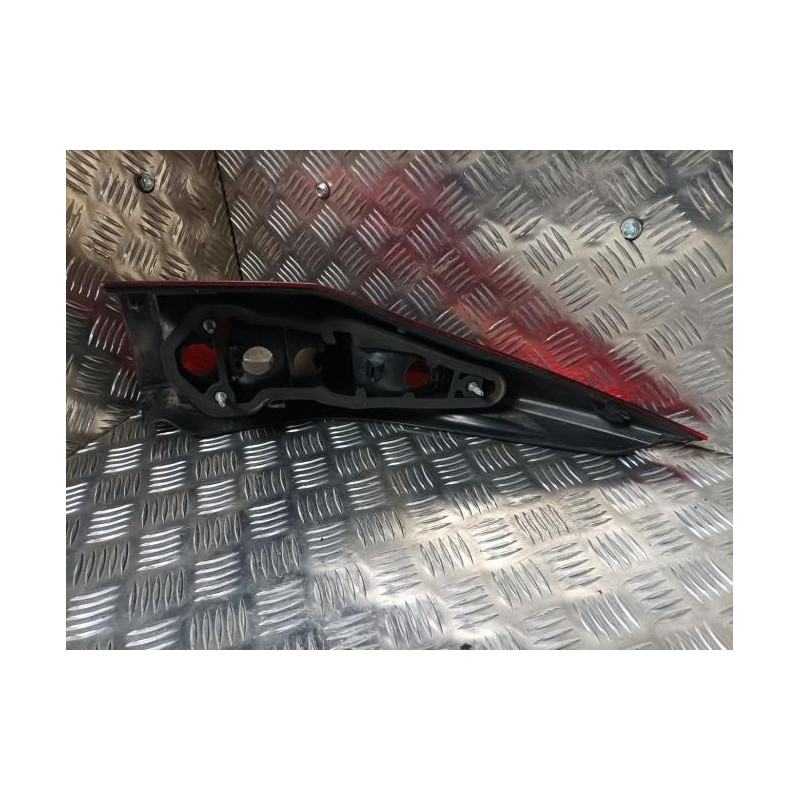 Feu arriere principal droit (feux) RENAULT MEGANE 2 PHASE 1 BREAK d’occasion