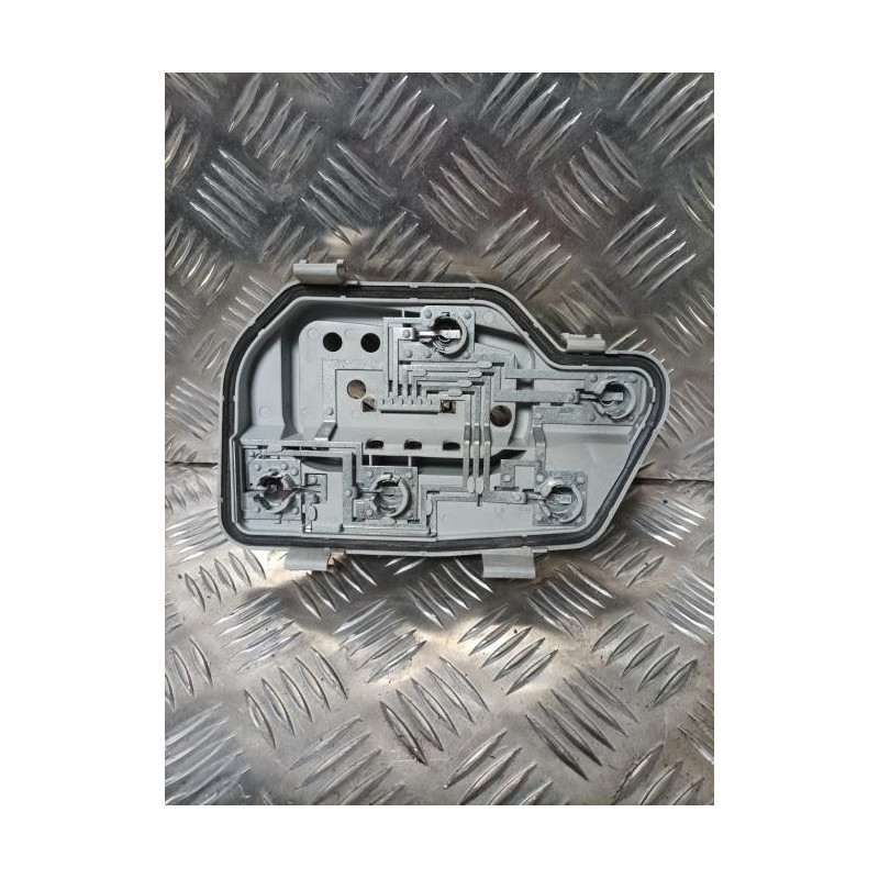 Platine feu arriere gauche VOLKSWAGEN  d’occasion
