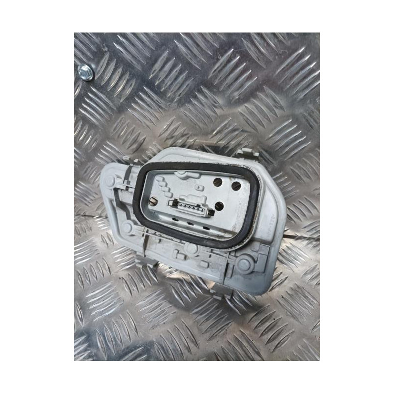 Platine feu arriere gauche VOLKSWAGEN  d’occasion