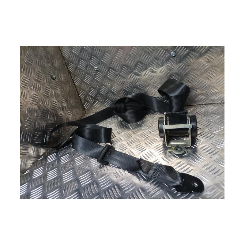 Ceinture arriere gauche DACIA DUSTER 1 PHASE 1 d’occasion