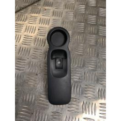 Interrupteur de leve vitre avant droit RENAULT GRAND MODUS PHASE 2 d’occasion