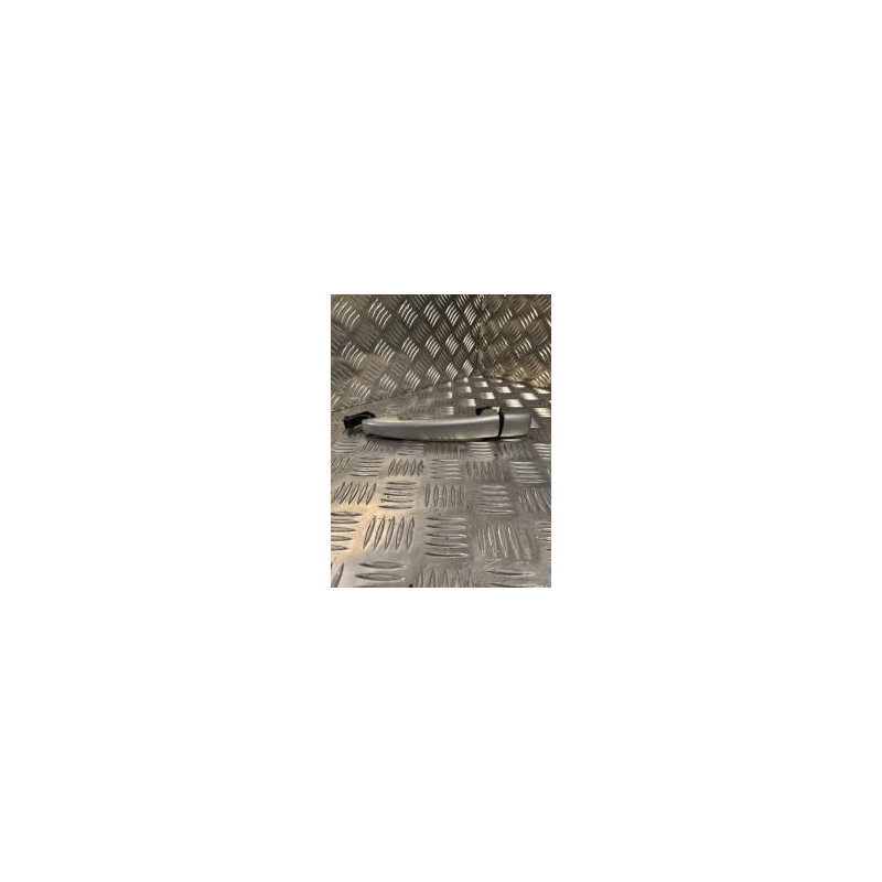 Poignee porte avant droit PEUGEOT 207 PHASE 1 d’occasion