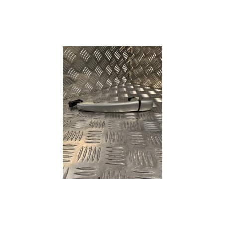 Poignee porte avant droit PEUGEOT 207 PHASE 1 d’occasion