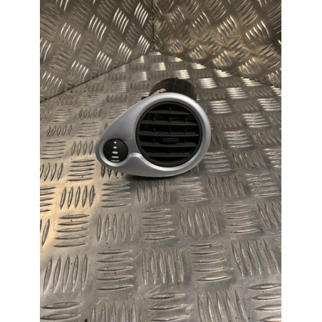 Aerateur tableau de bord avant droit RENAULT  d’occasion