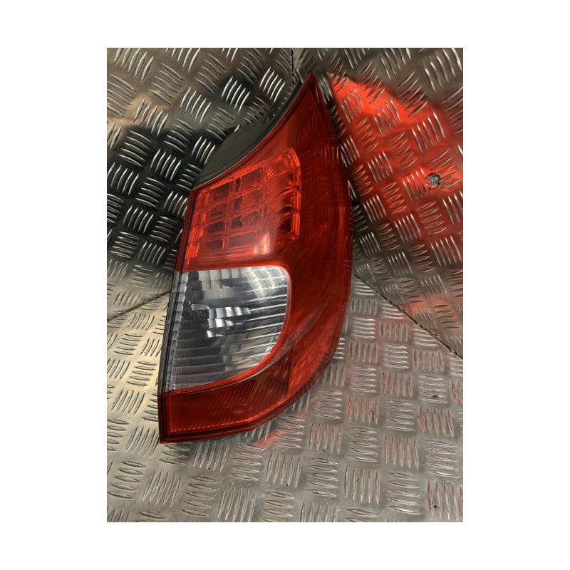 Feu arriere principal droit (feux) RENAULT SCENIC 2 PHASE 2 d’occasion