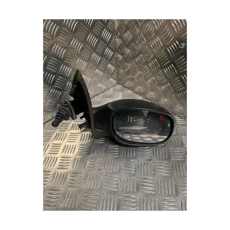 Retroviseur droit PEUGEOT 206 PHASE 2 BREAK d’occasion