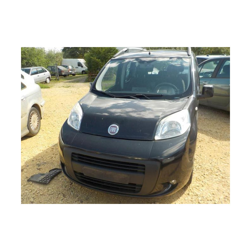 Interrupteur de leve vitre avant droit FIAT QUBO d’occasion