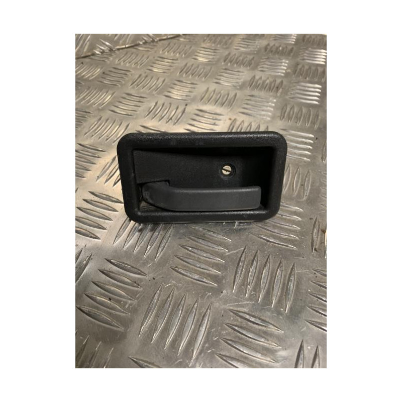 Poignee interieur arriere gauche RENAULT CLIO 1 PHASE 1 d’occasion