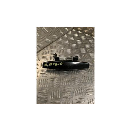Poignee porte avant droit DACIA DUSTER 1 PHASE 1 d’occasion