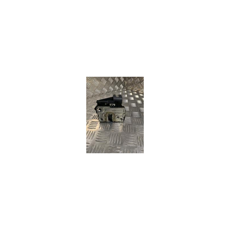 Serrure avant gauche DACIA DUSTER 1 PHASE 1 d’occasion