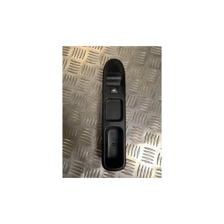 Interrupteur de leve vitre avant droit PEUGEOT 307 PHASE 1 BREAK d’occasion