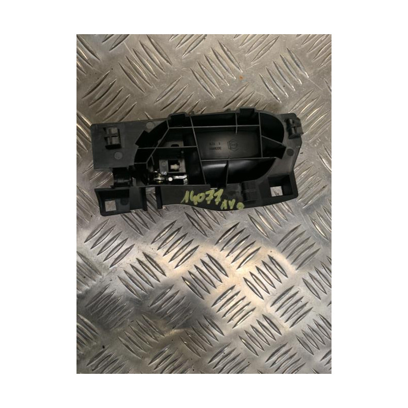 Poignee interieur avant droit PEUGEOT 207 PHASE 1 d’occasion