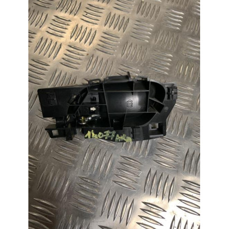 Poignee interieur arriere droit PEUGEOT 207 PHASE 1 d’occasion