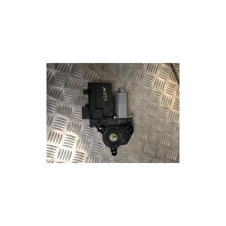 Moteur leve vitre avant droit PEUGEOT 307 PHASE 1 BREAK d’occasion