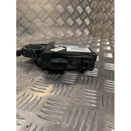 Moteur leve vitre avant droit PEUGEOT 307 PHASE 1 BREAK d’occasion