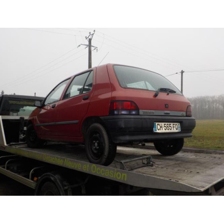 Feu arriere principal gauche (feux) RENAULT CLIO 1 PHASE 1 d’occasion