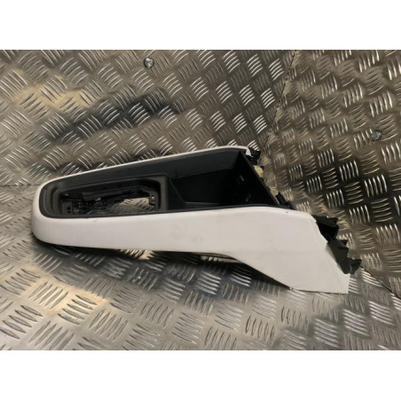 Console central (interieur plastique) RENAULT  d’occasion