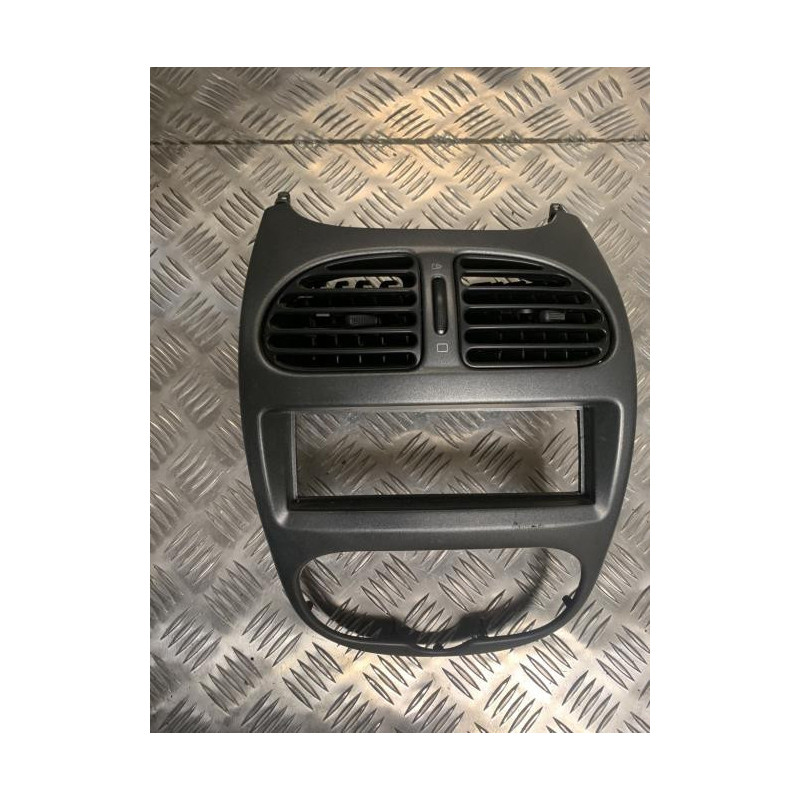 Aerateur tableau de bord PEUGEOT 206 PHASE 2 d’occasion