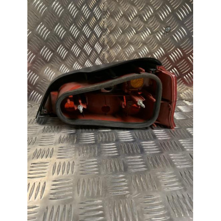 Feu arriere principal gauche (feux) PEUGEOT 106 PHASE 2 d’occasion